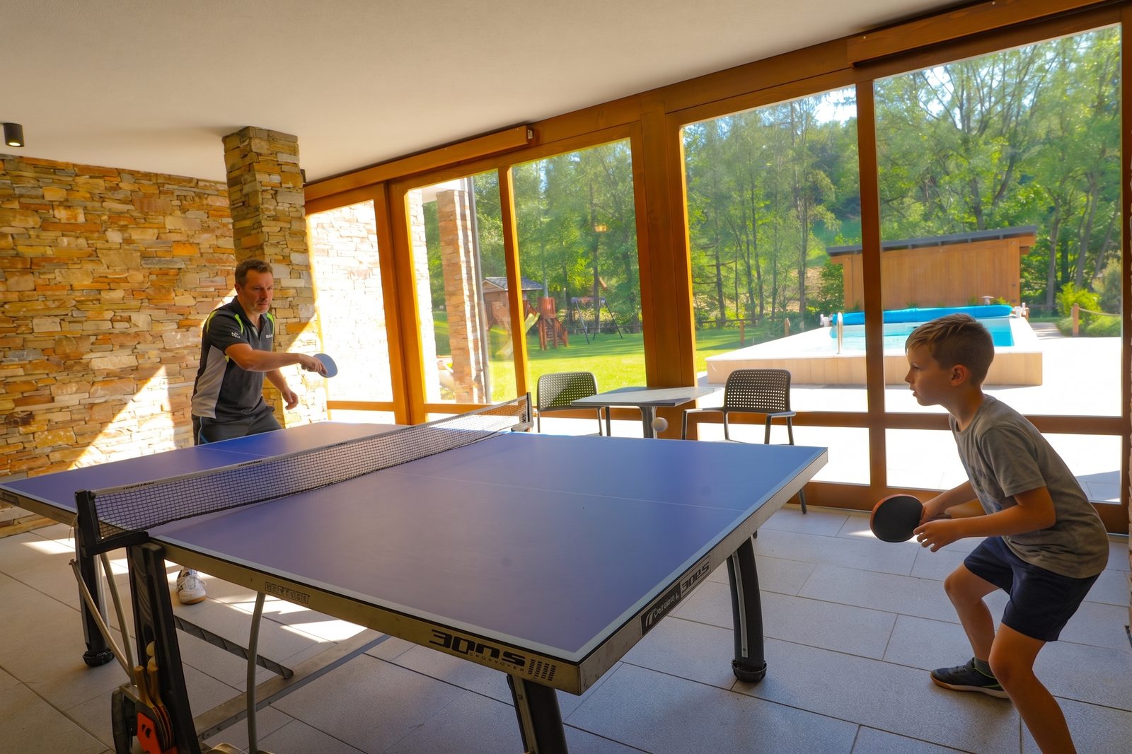 Table tennis in the garden
